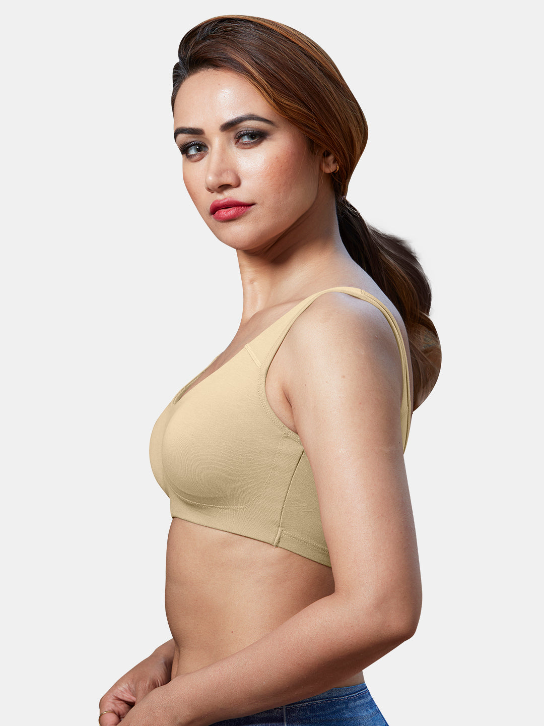 Medium Coverage Lightly Padded Sports Bra | DB 006