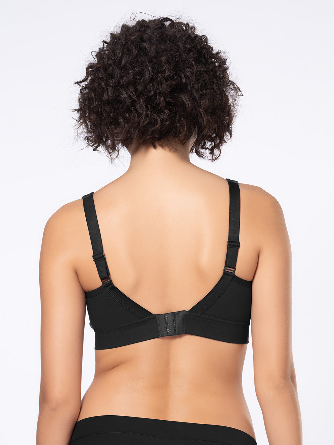 Lightly Padded Wirefree Full Coverage Nylon Spandex Bra with Cushioned Straps and U-Back – DB 030