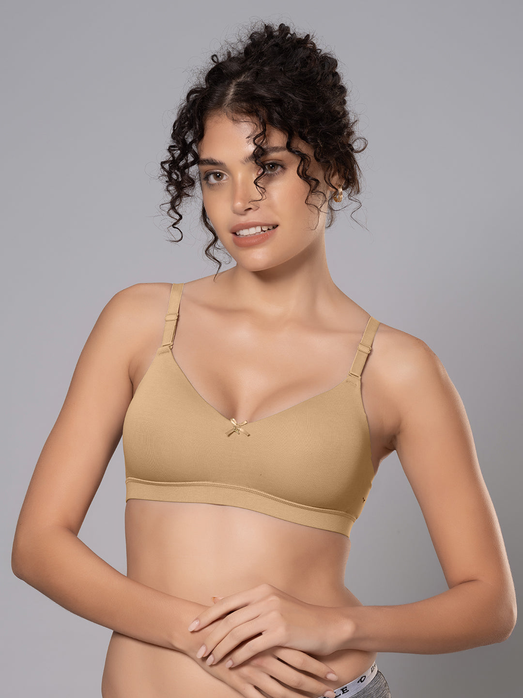 Cotton Padded Full Coverage Bra with Detachable Straps | DB 544