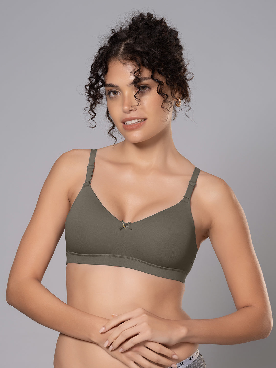 Cotton Padded Full Coverage Bra with Detachable Straps | DB 544