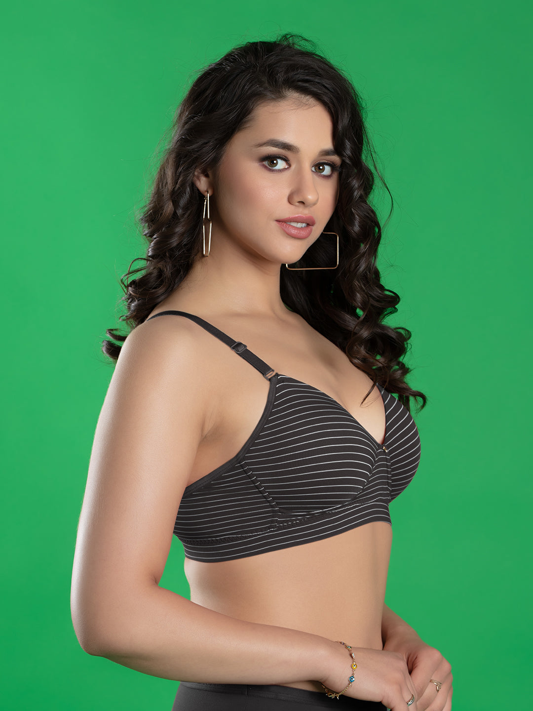 Wire Free Padded T Shirt Bra with Detachable Straps | DB 583