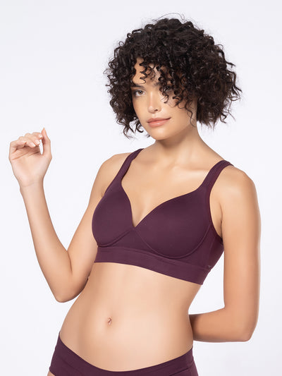 Lightly Padded Wirefree Full Coverage Nylon Spandex Bra with Cushioned Straps and U-Back – DB 030