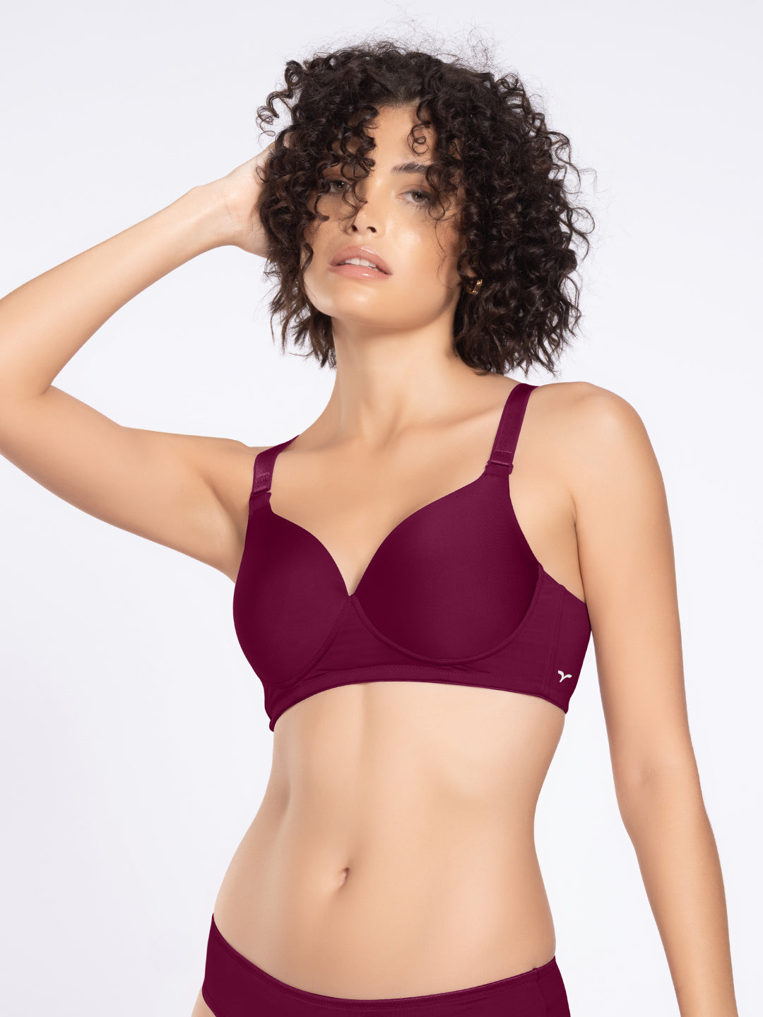 Padded Wirefree Medium Coverage Polyamide Spandex Bra with Shiny Adjustable Straps and U-Back – DB 031
